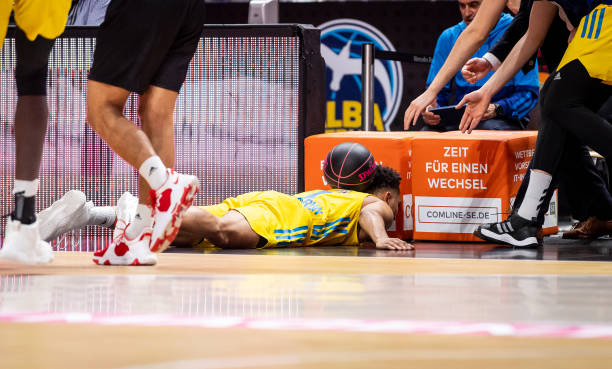 定位球与快 定位球与快